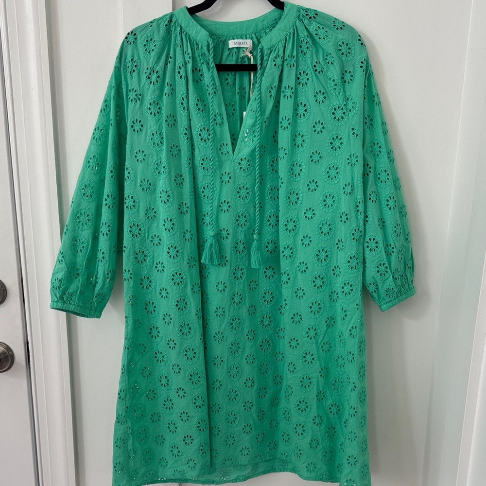 NWT MERSEA Daisy Eyelet Cover Up Size S/M - Picture 2 of 11